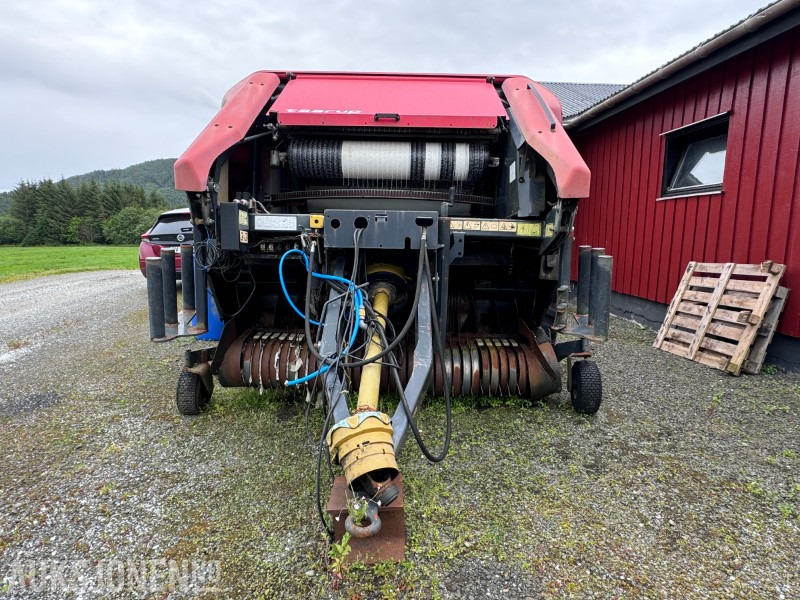 2006 Kverneland Taarup BIO Rundballepresse Opticut 23 - Lantbruksmaskiner: bild 2 2006 Kverneland Taarup BIO Rundballepresse Opticut 23 - Lantbruksmaskiner: bild 2