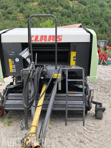 2010 Claas 455 uniwrap 455 - Lantbruksmaskiner: bild 1 2010 Claas 455 uniwrap 455 - Lantbruksmaskiner: bild 1