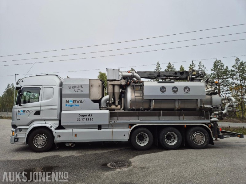 2017 Scania R-580, 8x4 Supersuger, repobjekt - Lastbil: bild 2 2017 Scania R-580, 8x4 Supersuger, repobjekt - Lastbil: bild 2
