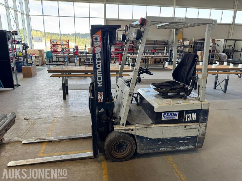1991 Komatsu FB13M-2 truck - Materialhanteringsutrustning: bild 1 1991 Komatsu FB13M-2 truck - Materialhanteringsutrustning: bild 1