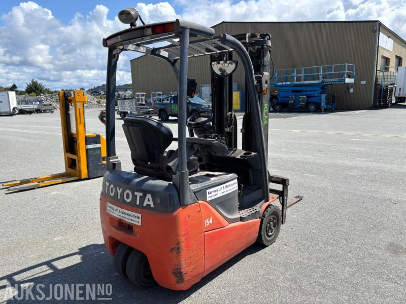 2012 Toyota Gaffeltruck 8FBET15 - Materialhanteringsutrustning: bild 4 2012 Toyota Gaffeltruck 8FBET15 - Materialhanteringsutrustning: bild 4