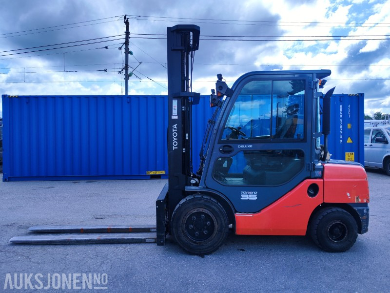 2018 Toyota Tonero 35 8FDJF35 Dieseltruck - Materialhanteringsutrustning: bild 1 2018 Toyota Tonero 35 8FDJF35 Dieseltruck - Materialhanteringsutrustning: bild 1