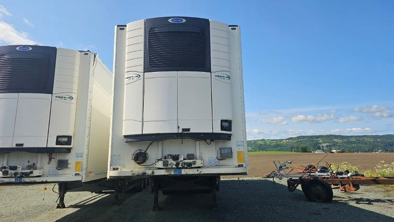 2018 Schmitz Cargobull frysesemi med BAR cargolift - Släp: bild 2 2018 Schmitz Cargobull frysesemi med BAR cargolift - Släp: bild 2