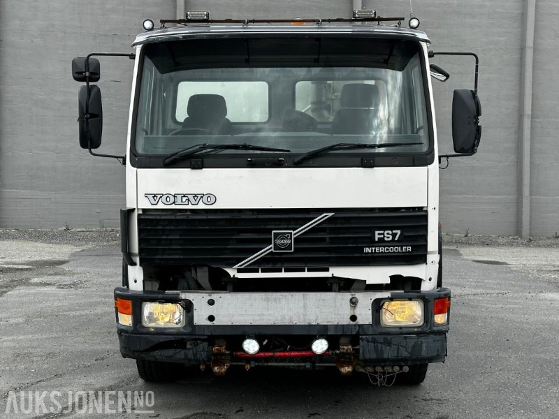 1995 Volvo FS 718 4x2 Sopebil/Feiebil - Utility/ Specialfordon: bild 2 1995 Volvo FS 718 4x2 Sopebil/Feiebil - Utility/ Specialfordon: bild 2