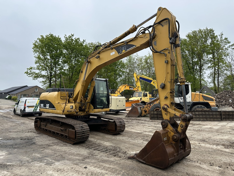 Caterpillar 318 CL Good undercarriage (not 320CL - 325CL) - Bandgrävare: bild 2 Caterpillar 318 CL Good undercarriage (not 320CL - 325CL) - Bandgrävare: bild 2