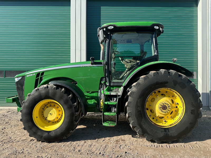 John Deere 8335 R POWERSHIFT - Traktor: bild 3 John Deere 8335 R POWERSHIFT - Traktor: bild 3