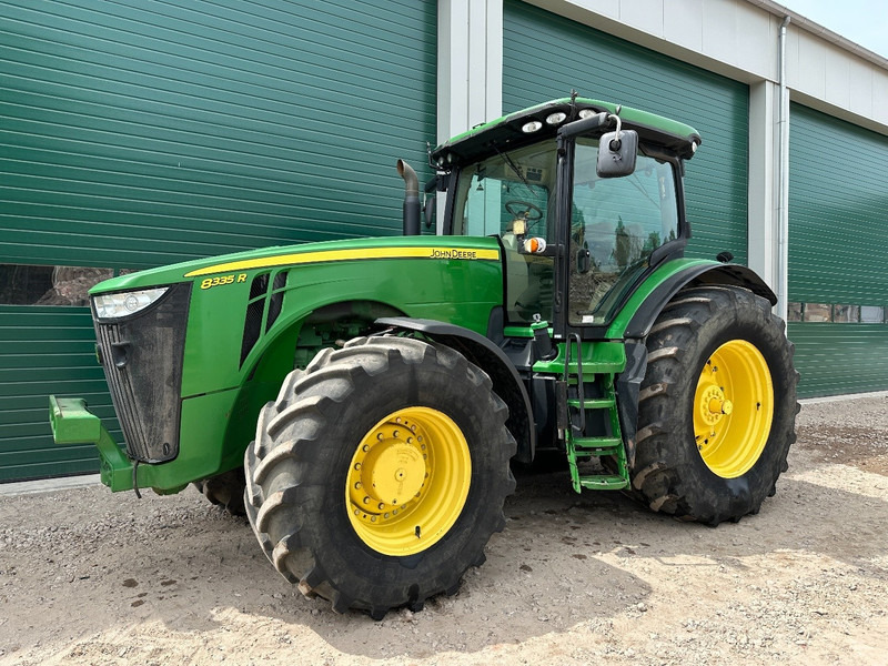 John Deere 8335R AutoPower - Traktor: bild 1 John Deere 8335R AutoPower - Traktor: bild 1