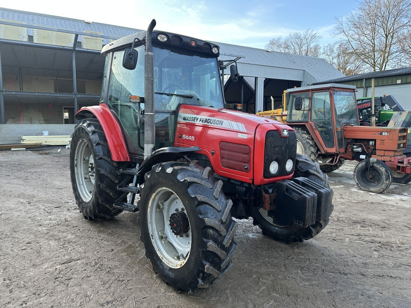 Massey Ferguson 5445 - Traktor: bild 5 Massey Ferguson 5445 - Traktor: bild 5