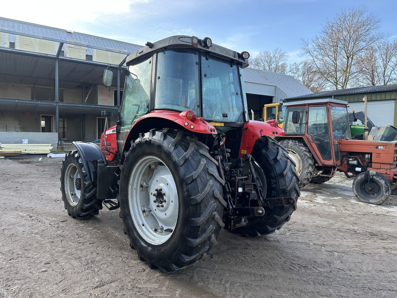 Massey Ferguson 5445 - Traktor: bild 3 Massey Ferguson 5445 - Traktor: bild 3