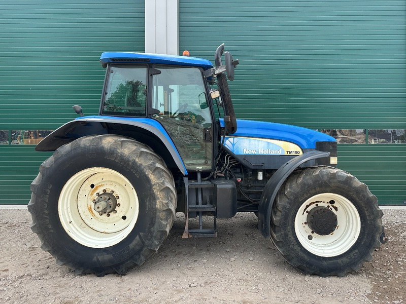 New Holland TM 190 - Traktor: bild 4 New Holland TM 190 - Traktor: bild 4