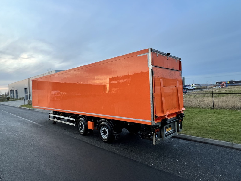 Krone 2- Assige Koeltrailer Carrier / laadklep / stuuras tridec - Kyl/ Frys semitrailer: bild 3 Krone 2- Assige Koeltrailer Carrier / laadklep / stuuras tridec - Kyl/ Frys semitrailer: bild 3
