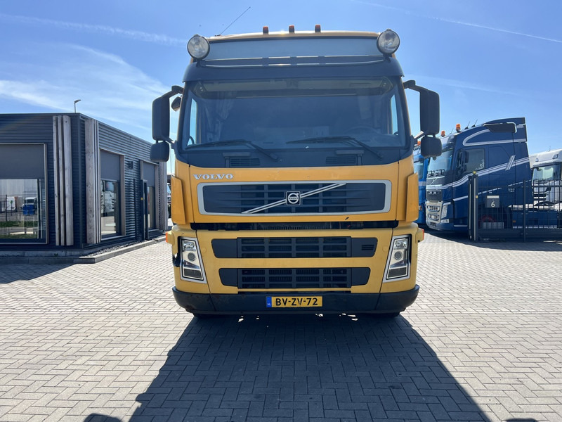 Volvo FM480 6X2 containersysteem Globetrotter / NCH systeem / 10 Tyres - Lastbil med kabelsystem: bild 2 Volvo FM480 6X2 containersysteem Globetrotter / NCH systeem / 10 Tyres - Lastbil med kabelsystem: bild 2