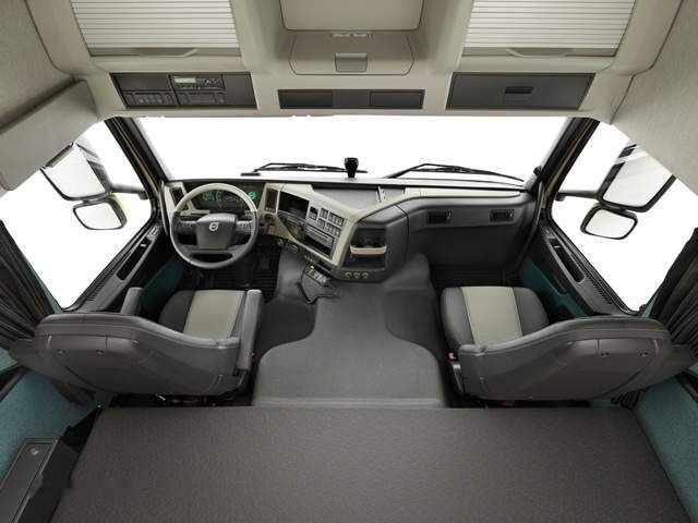 Volvo FH 12 truck - Karosseri och exteriör för Lastbil: bild 1 Volvo FH 12 truck - Karosseri och exteriör för Lastbil: bild 1