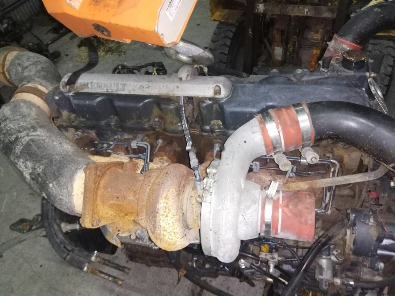 Renault MACK 430 Midr Renault Magnum - Motor för Lastbil: bild 1 Renault MACK 430 Midr Renault Magnum - Motor för Lastbil: bild 1