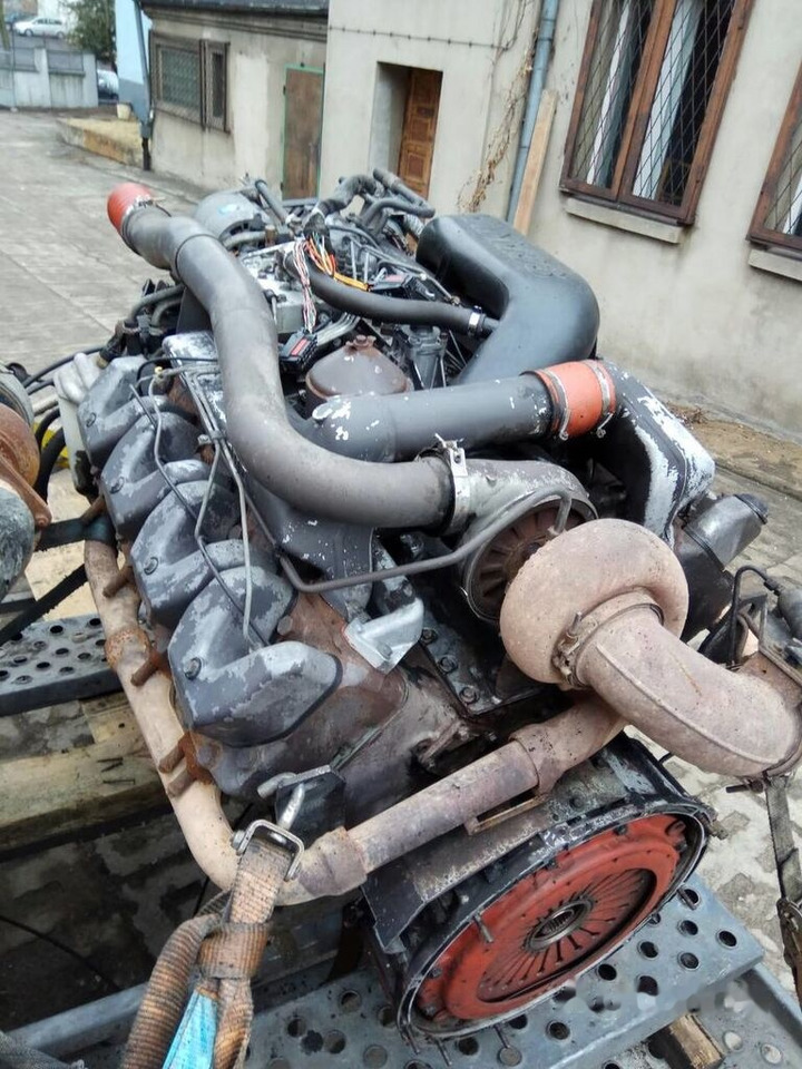 Scania DSC1413 Scania 144 V8 530 E2 - Motor för Lastbil: bild 3 Scania DSC1413 Scania 144 V8 530 E2 - Motor för Lastbil: bild 3