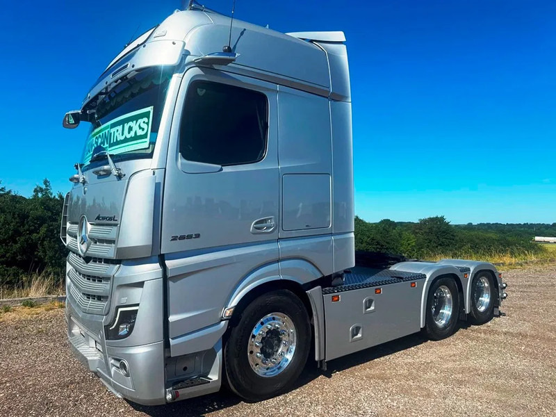 Mercedes-Benz Actros 2653 Special Interior. 6x2 3250mm weelbase. Air / Air suspension. hydr. syatem. Invertor. Micro wave. - Dragbil: bild 3 Mercedes-Benz Actros 2653 Special Interior. 6x2 3250mm weelbase. Air / Air suspension. hydr. syatem. Invertor. Micro wave. - Dragbil: bild 3