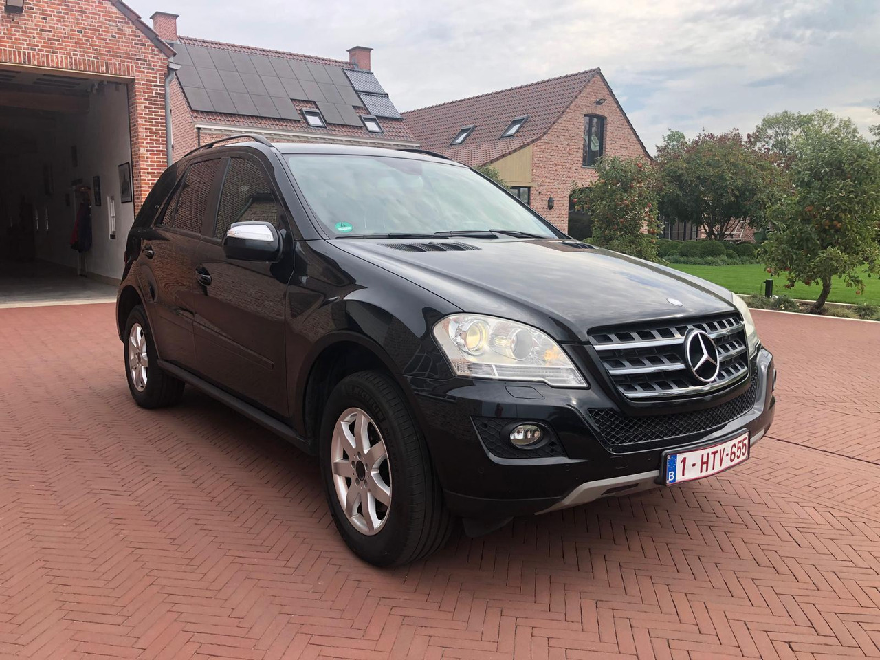 Mercedes ML 350 CDI - Personbil: bild 2 Mercedes ML 350 CDI - Personbil: bild 2