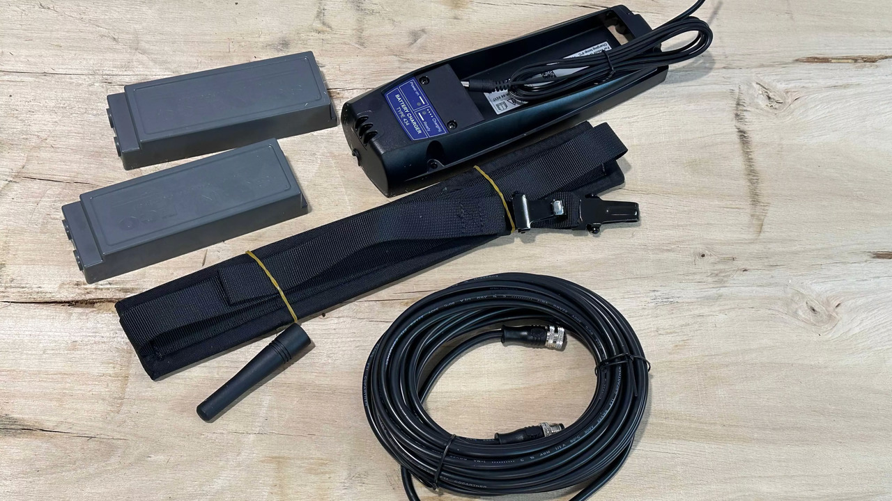 Set Radio Remote Scanreco RC 400 with Valve Palfinger Hiab Cranab Loglift - Skogsvagn: bild 3 Set Radio Remote Scanreco RC 400 with Valve Palfinger Hiab Cranab Loglift - Skogsvagn: bild 3