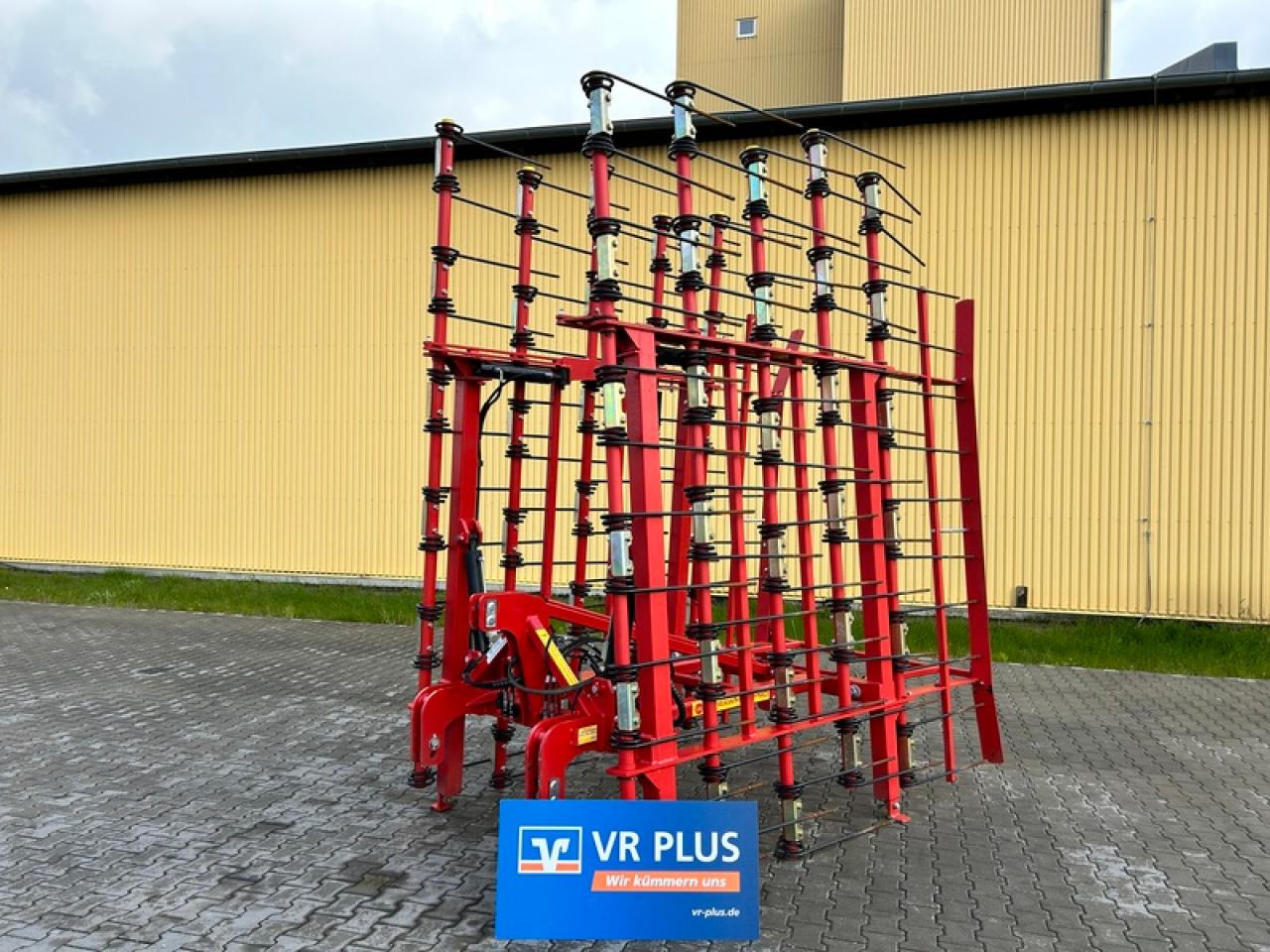 BRIX STROHSTRIEGEL STR720H - Maskin för jordbearbetning: bild 1 BRIX STROHSTRIEGEL STR720H - Maskin för jordbearbetning: bild 1