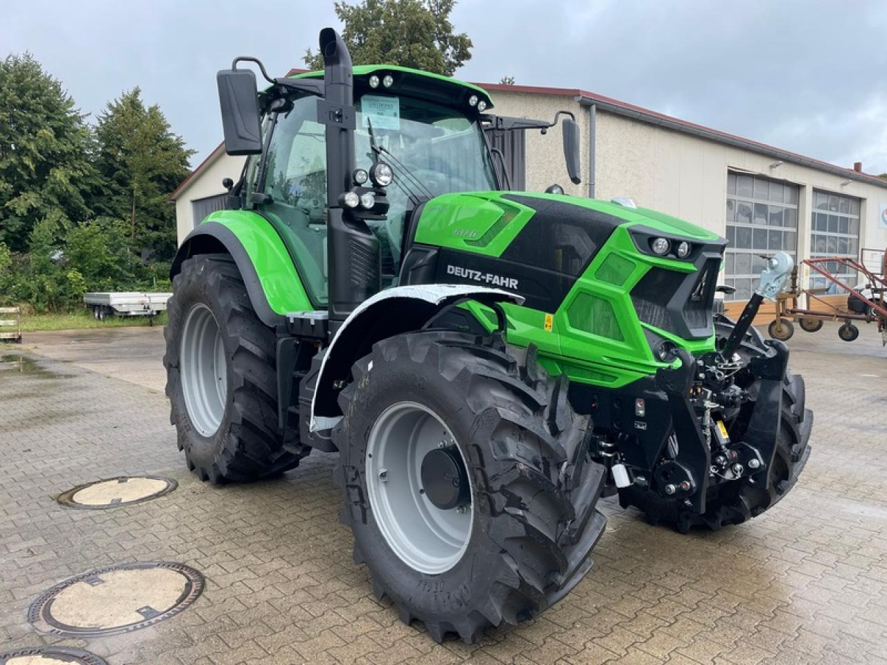 Deutz-Fahr 6170 POWERSHIFT AKTION - Traktor: bild 2 Deutz-Fahr 6170 POWERSHIFT AKTION - Traktor: bild 2