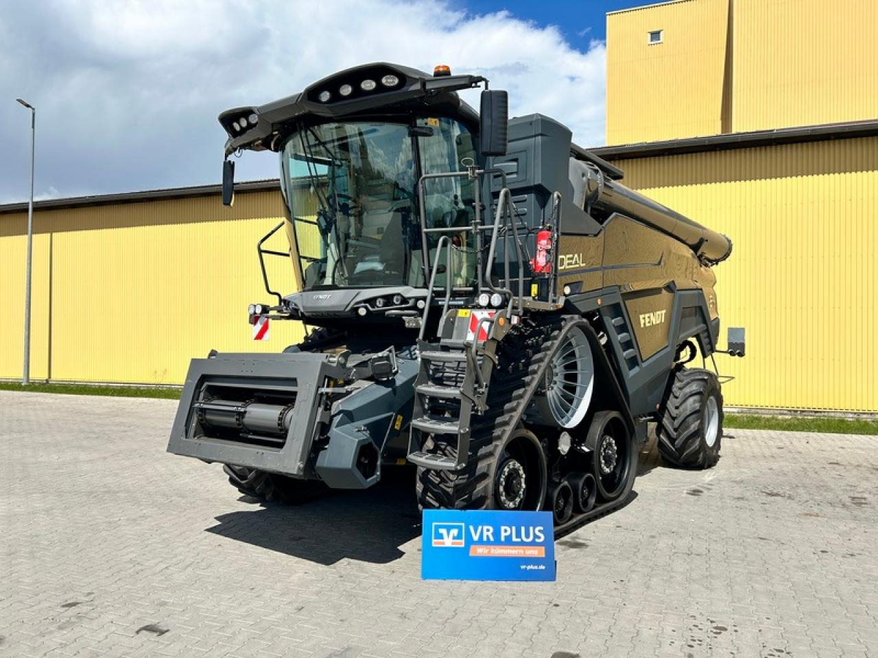 Fendt AKTIONIDEAL 8T - Skördetröska: bild 1 Fendt AKTIONIDEAL 8T - Skördetröska: bild 1