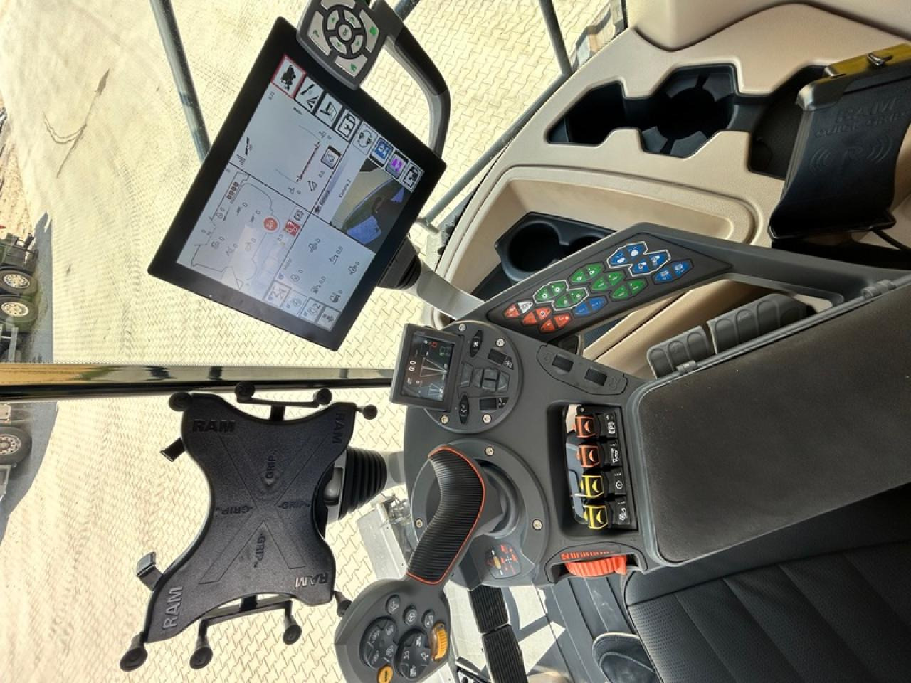 Fendt AKTIONIDEAL 8T - Skördetröska: bild 5 Fendt AKTIONIDEAL 8T - Skördetröska: bild 5