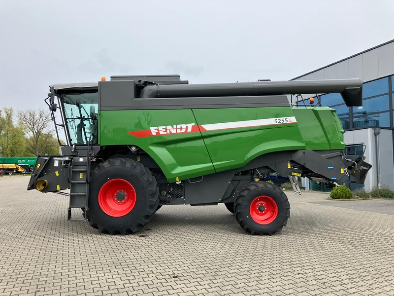 Fendt MD 5255 SCHNEIDWERK NICHT INKLUSIV - Skördetröska: bild 2 Fendt MD 5255 SCHNEIDWERK NICHT INKLUSIV - Skördetröska: bild 2
