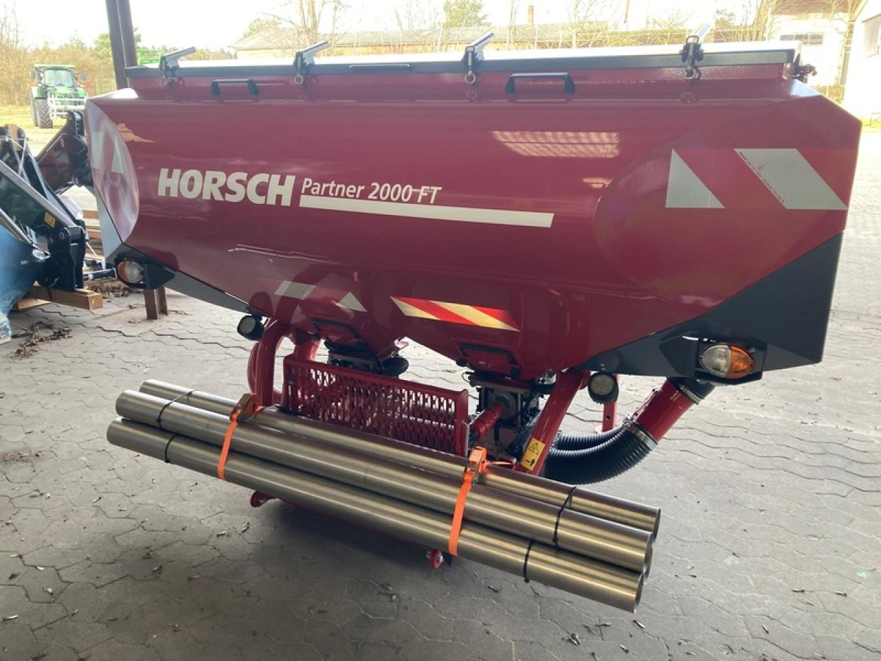 Horsch PARTNER 2000 - Mineralgödselspridare: bild 2 Horsch PARTNER 2000 - Mineralgödselspridare: bild 2