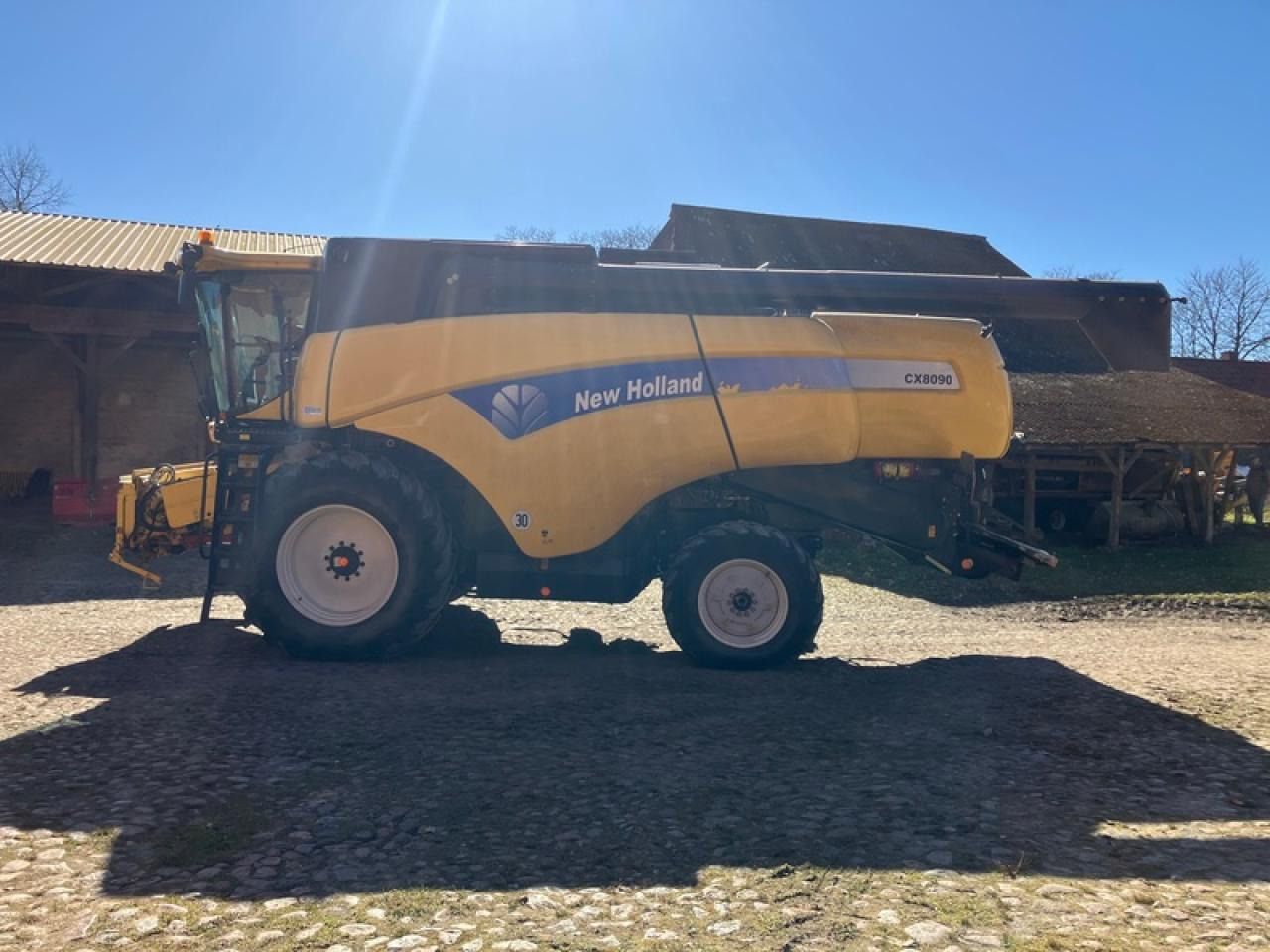 New Holland CX 8090 ALLRAD - Skördetröska: bild 2 New Holland CX 8090 ALLRAD - Skördetröska: bild 2