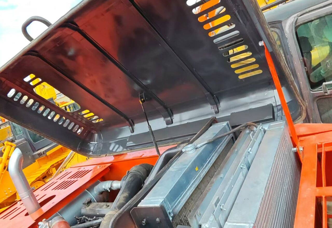 Doosan DX225LC - Bandgrävare: bild 5 Doosan DX225LC - Bandgrävare: bild 5