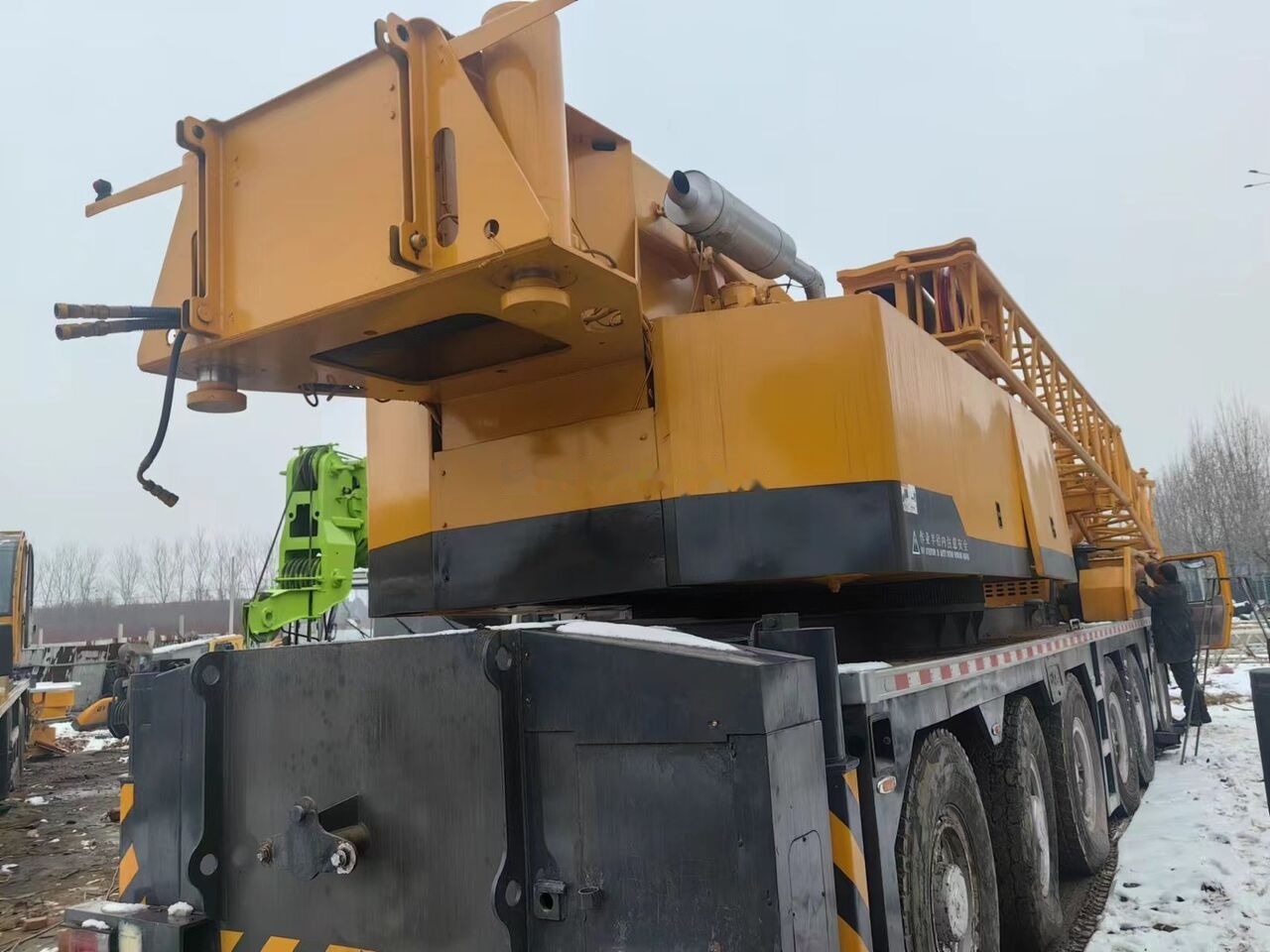 XCMG QAY200 truck crane 25 50 70 80 100 200 mobile crane for sale - Mobilkran: bild 3 XCMG QAY200 truck crane 25 50 70 80 100 200 mobile crane for sale - Mobilkran: bild 3
