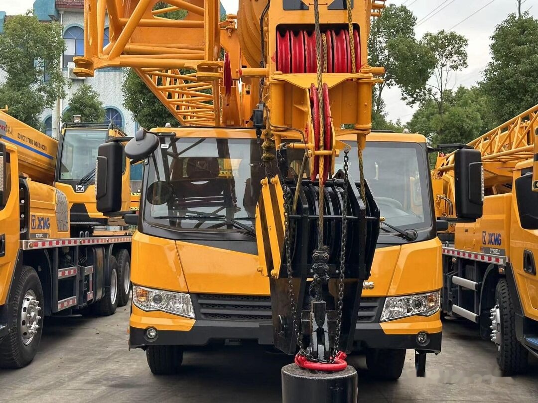 XCMG QY75KC XCT75 75T 75ton 70ton 80ton - Mobilkran: bild 5 XCMG QY75KC XCT75 75T 75ton 70ton 80ton - Mobilkran: bild 5