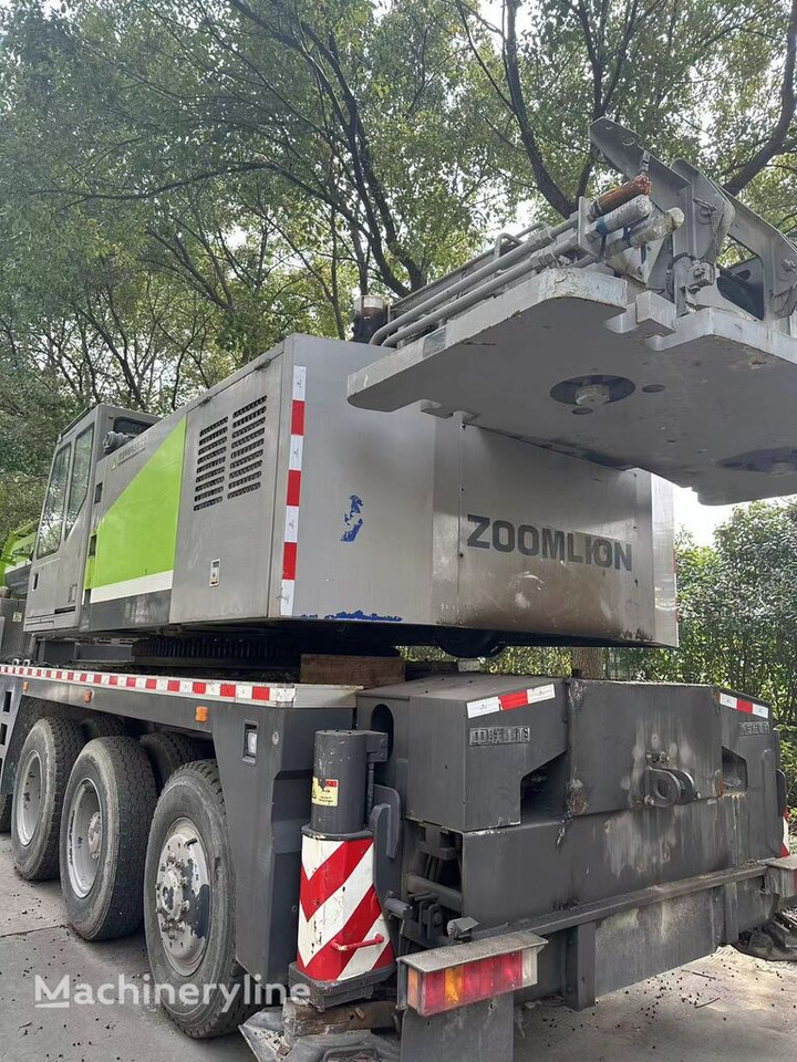 Zoomlion Zoomlion ZTC800V ZTV900V ZTC1000V ZTC110V 110 ton Zoomlion secon - Mobilkran: bild 2 Zoomlion Zoomlion ZTC800V ZTV900V ZTC1000V ZTC110V 110 ton Zoomlion secon - Mobilkran: bild 2