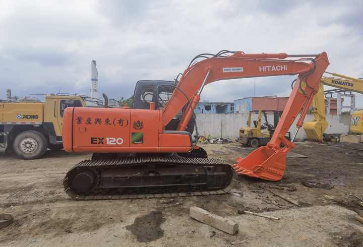 12ton hitachi ex120-5 excavator for sale used crawler digger machine SECOND HAND hitachi ex120-5 excavator for sale - Bandgrävare: bild 3 12ton hitachi ex120-5 excavator for sale used crawler digger machine SECOND HAND hitachi ex120-5 excavator for sale - Bandgrävare: bild 3
