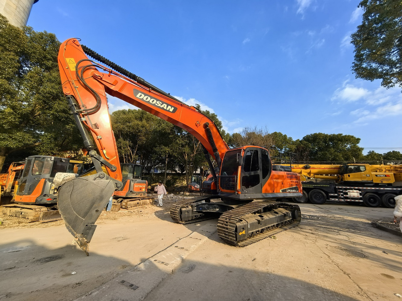 Doosan DX300LC Crawler Excavator - Bandgrävare: bild 2 Doosan DX300LC Crawler Excavator - Bandgrävare: bild 2