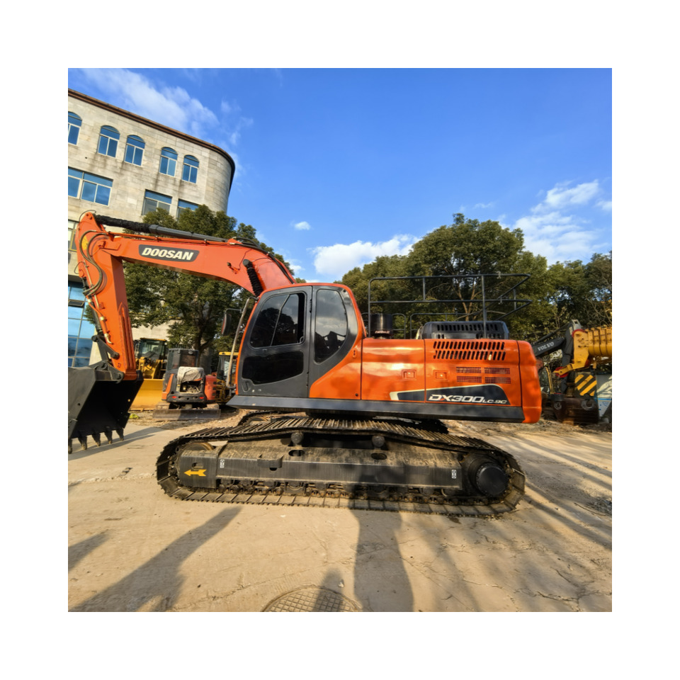 Doosan DX300LC Crawler Excavator - Bandgrävare: bild 1 Doosan DX300LC Crawler Excavator - Bandgrävare: bild 1