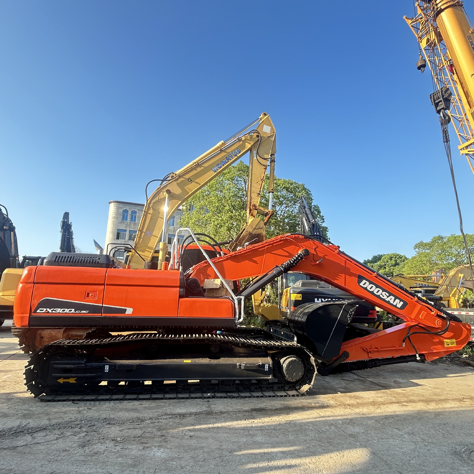 Doosan DX300LC Crawler Excavator - Bandgrävare: bild 5 Doosan DX300LC Crawler Excavator - Bandgrävare: bild 5