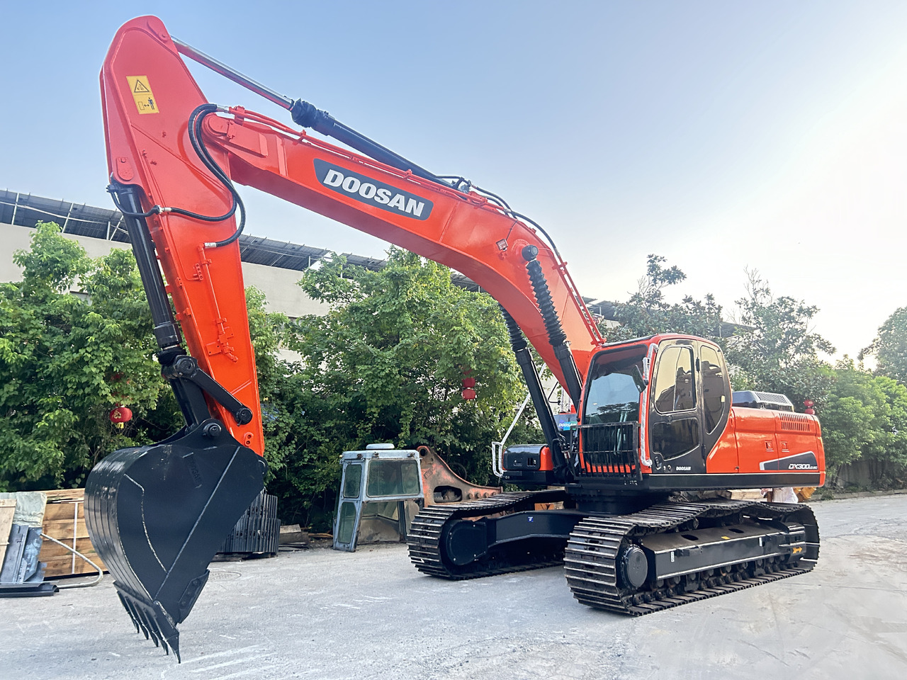 Doosan DX300LC Crawler Excavator - Bandgrävare: bild 1 Doosan DX300LC Crawler Excavator - Bandgrävare: bild 1