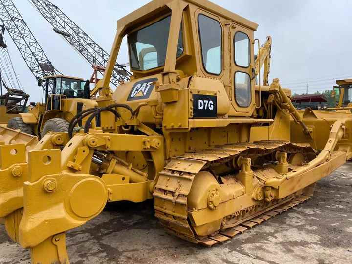 High Performance and Excellent Condition Used CAT D7G Crawler Bulldozer Original Caterpillar for sale in stock - Bulldozer: bild 3 High Performance and Excellent Condition Used CAT D7G Crawler Bulldozer Original Caterpillar for sale in stock - Bulldozer: bild 3