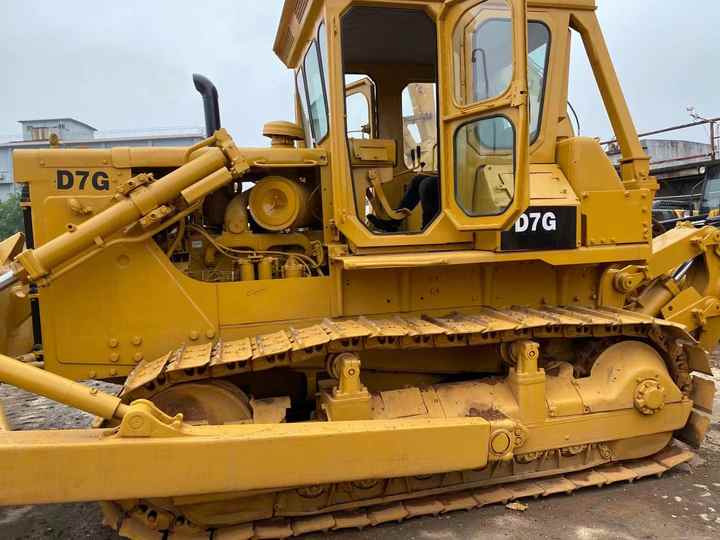 High Performance and Excellent Condition Used CAT D7G Crawler Bulldozer Original Caterpillar for sale in stock - Bulldozer: bild 5 High Performance and Excellent Condition Used CAT D7G Crawler Bulldozer Original Caterpillar for sale in stock - Bulldozer: bild 5