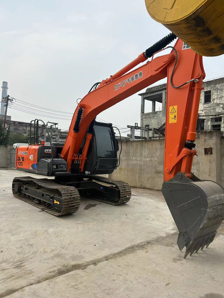 Hitachi ZX120-6 Excavator - Bandgrävare: bild 5 Hitachi ZX120-6 Excavator - Bandgrävare: bild 5