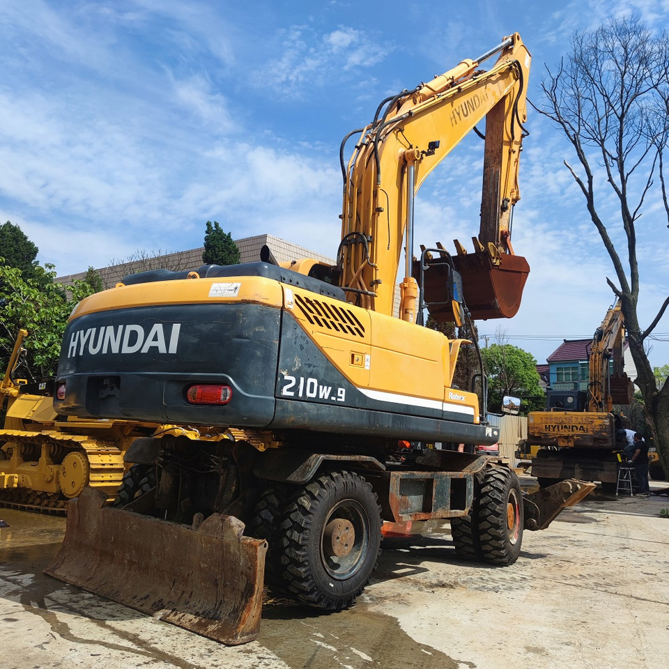 Hyundai 210w-9 wheel excavator - Grävmaskin på däck: bild 5 Hyundai 210w-9 wheel excavator - Grävmaskin på däck: bild 5