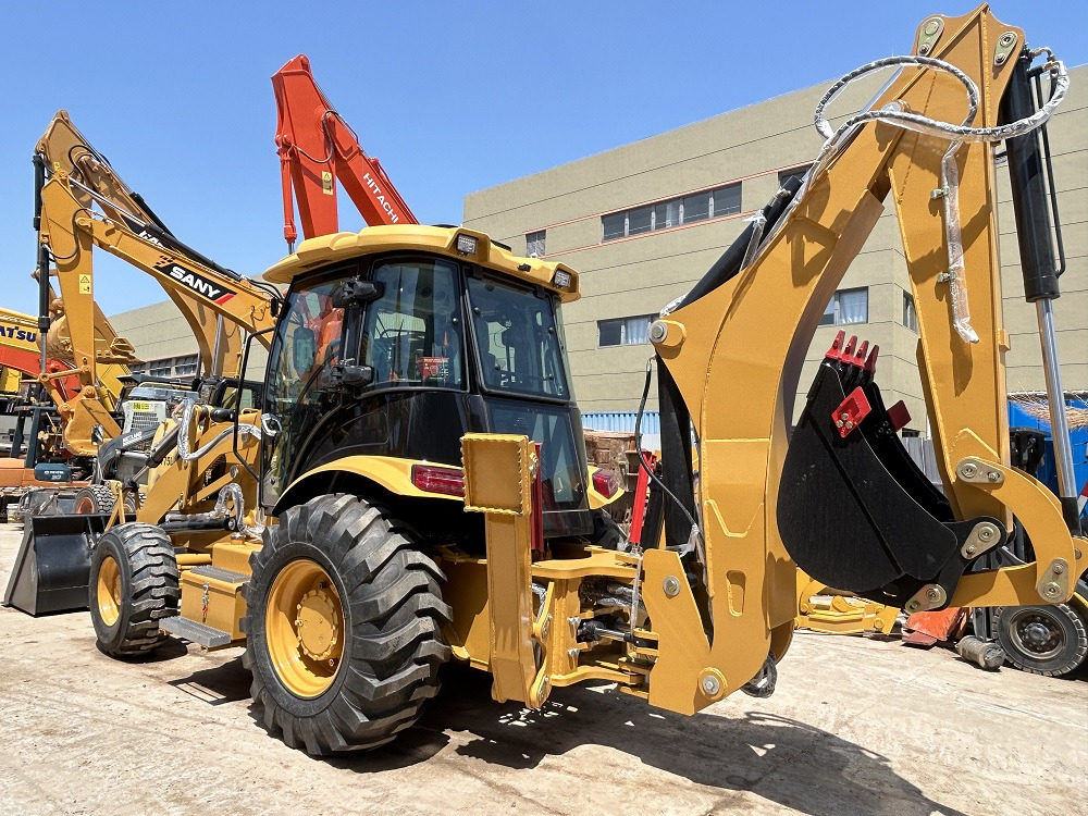 New backhoe loader - Grävlastare: bild 2 New backhoe loader - Grävlastare: bild 2