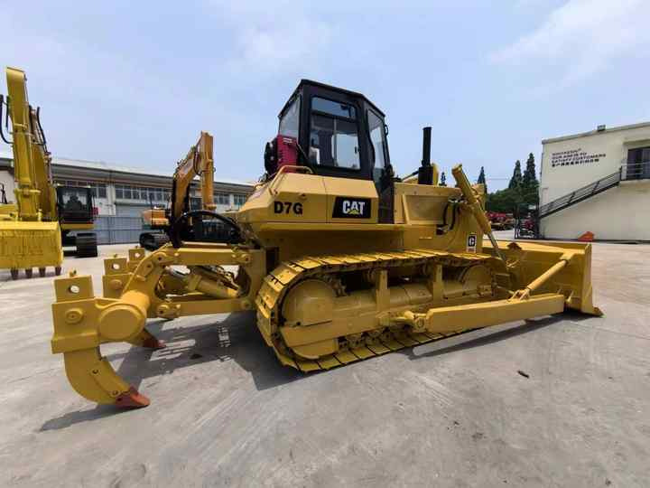 Second Hand Original Caterpillar Bulldozer D7 Used CAT D7G Dozer on Hot Sale in China - Bulldozer: bild 2 Second Hand Original Caterpillar Bulldozer D7 Used CAT D7G Dozer on Hot Sale in China - Bulldozer: bild 2
