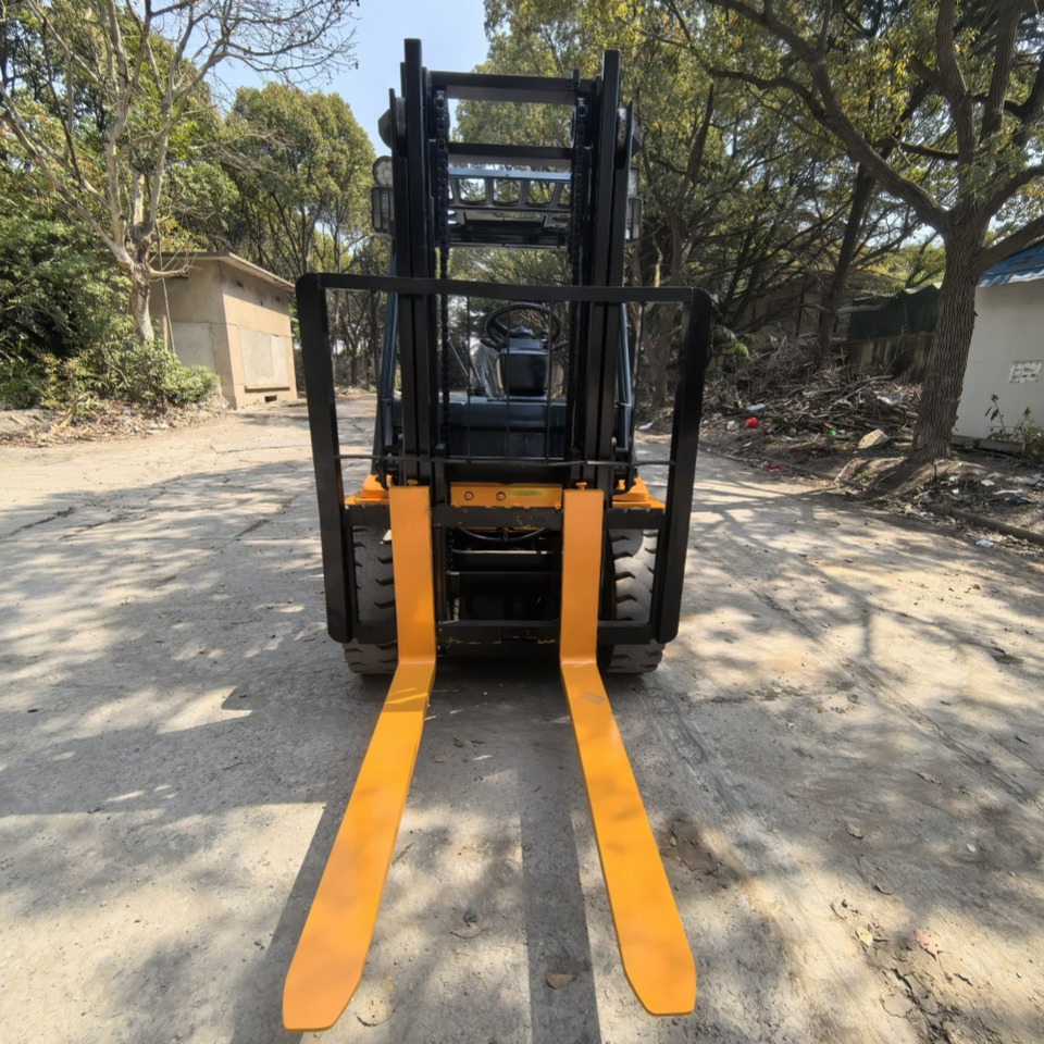 Toyota FD30 Forklift - Dieseltruck: bild 4 Toyota FD30 Forklift - Dieseltruck: bild 4