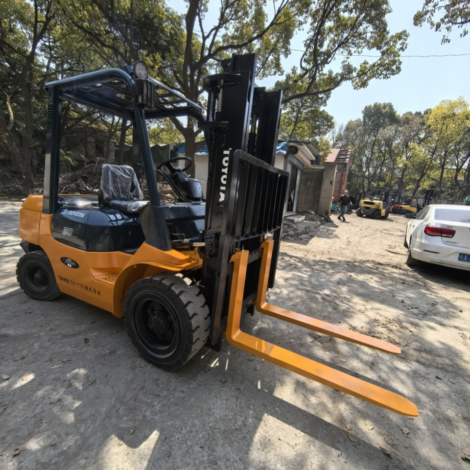 Toyota FD30 Forklift - Dieseltruck: bild 5 Toyota FD30 Forklift - Dieseltruck: bild 5