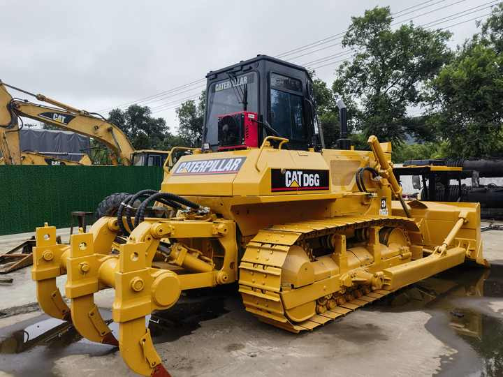 Used crawler bulldozer for high quality used cat bulldozer low price and hot sales CAT D6G bulldozer - Bulldozer: bild 4 Used crawler bulldozer for high quality used cat bulldozer low price and hot sales CAT D6G bulldozer - Bulldozer: bild 4