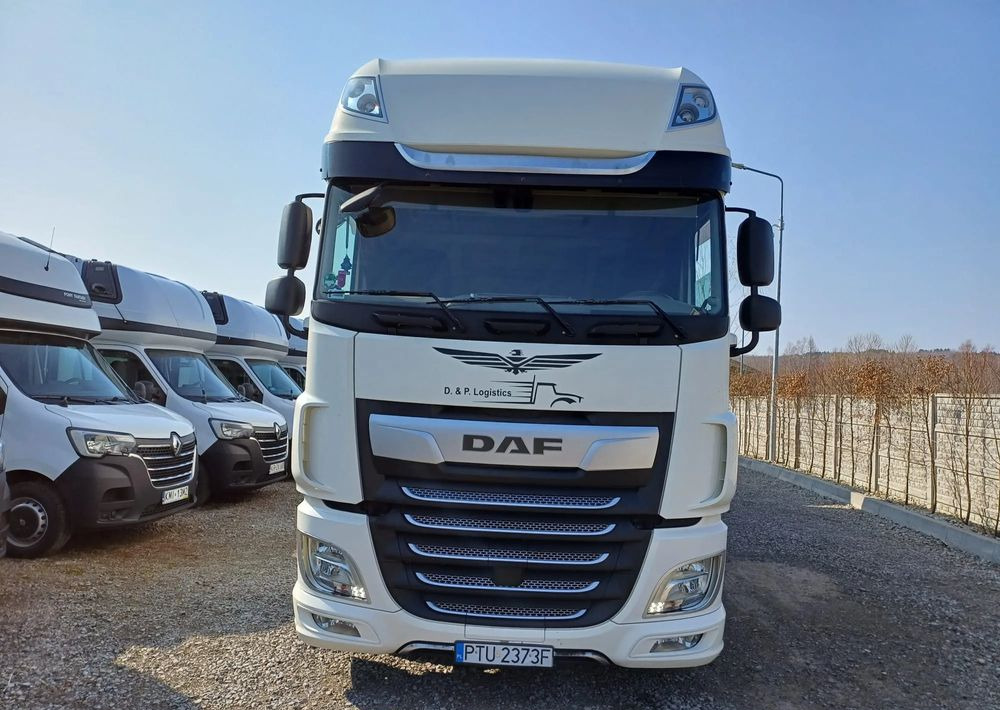 DAF XF 480 SUPER SPACE CAB / ZESTAW TANDEM PRZEJAZDOWY 120m3 - Kapellbil: bild 5 DAF XF 480 SUPER SPACE CAB / ZESTAW TANDEM PRZEJAZDOWY 120m3 - Kapellbil: bild 5