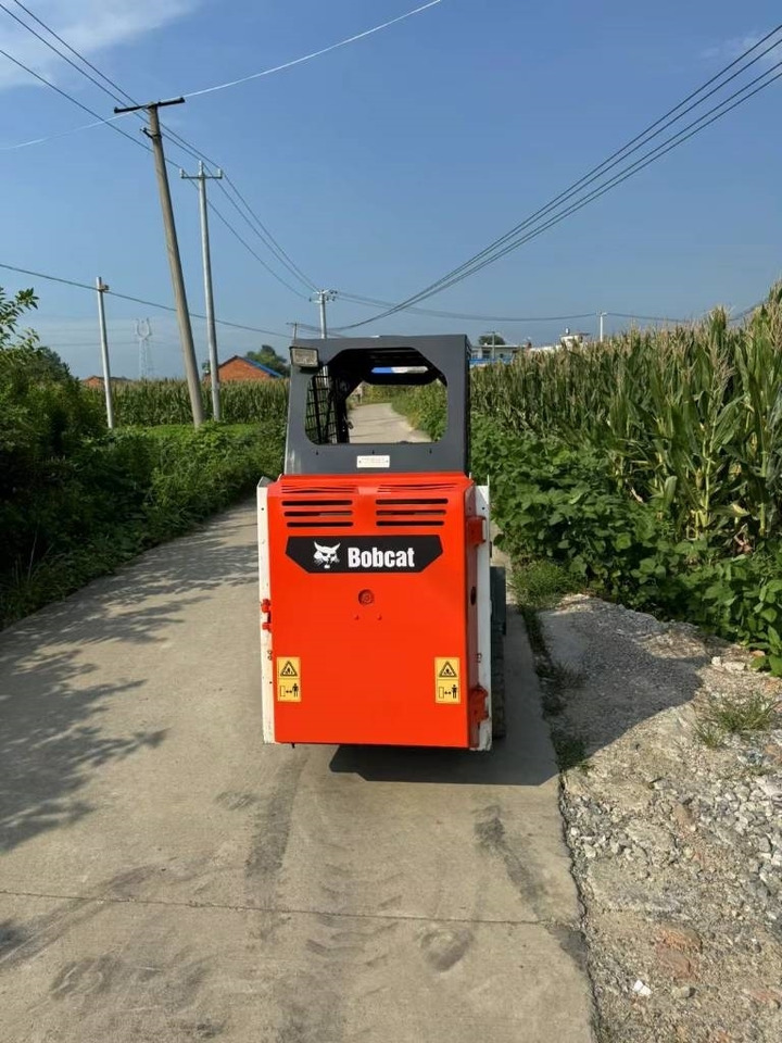 Bobcat S 70 - Kompaktlastare/ Slirstyrda lastare: bild 2 Bobcat S 70 - Kompaktlastare/ Slirstyrda lastare: bild 2