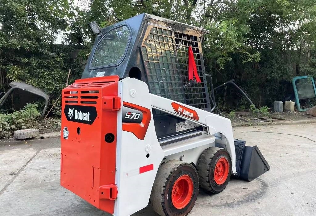 Bobcat S 70 - Kompaktlastare/ Slirstyrda lastare: bild 3 Bobcat S 70 - Kompaktlastare/ Slirstyrda lastare: bild 3